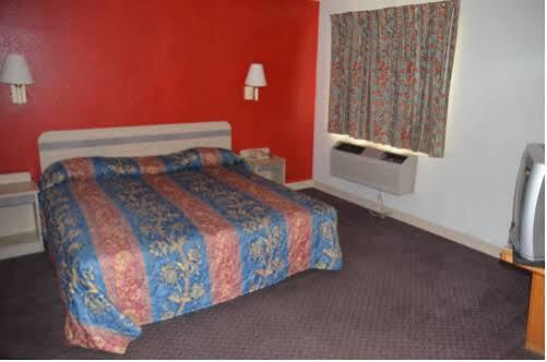 Super 7 Inn Memphis Buitenkant foto