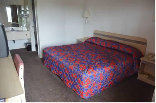 Super 7 Inn Memphis Buitenkant foto